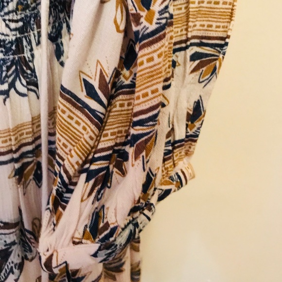 SOLD -Ivory Blue Gold Floral Print Boho Dress NWT - Picture 5 of 7